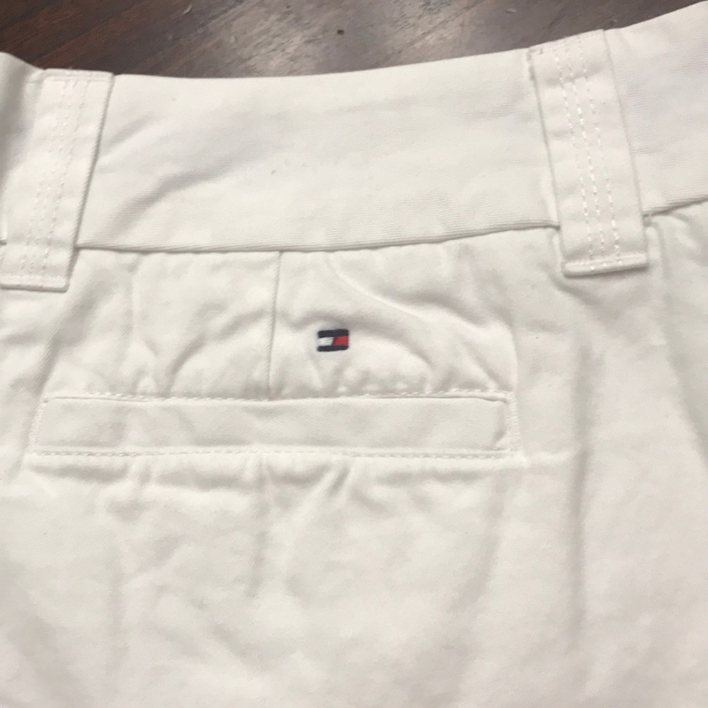 Tommy Hilfiger Sz 12 White Chinos Bermuda slant - Picture 3 of 5